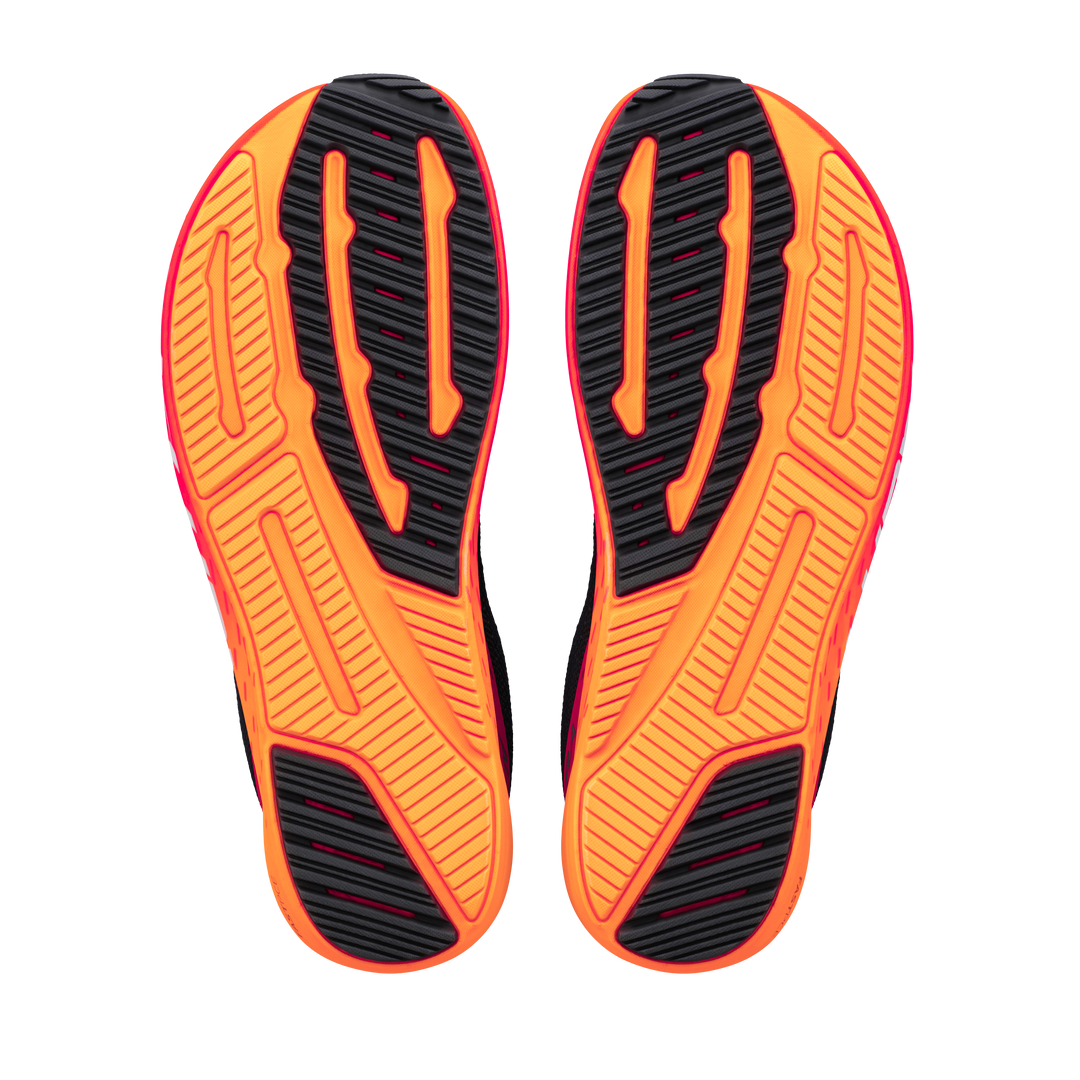Altra Vanish Pulse Black/Orange Pop - angle 2