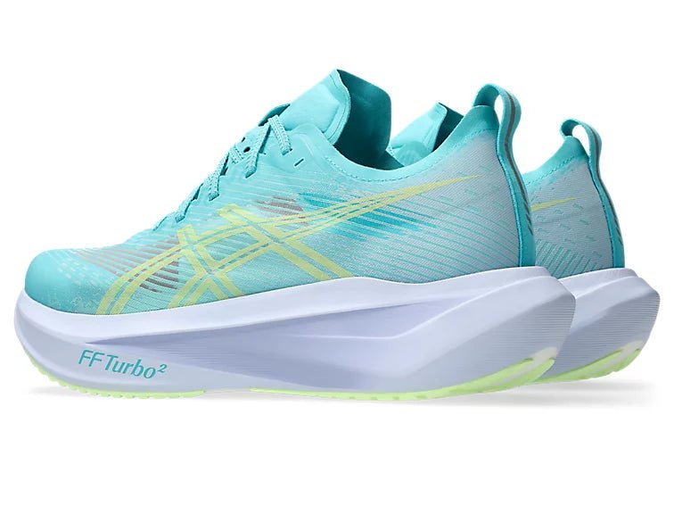 Asics Megablast - Run Vault