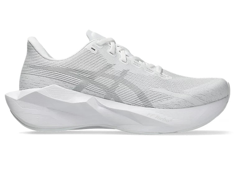 Asics Novablast 6 Women's White/White - Run Vault