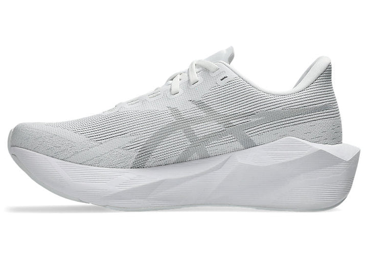 Asics Novablast 6 Women's White/White - Run Vault
