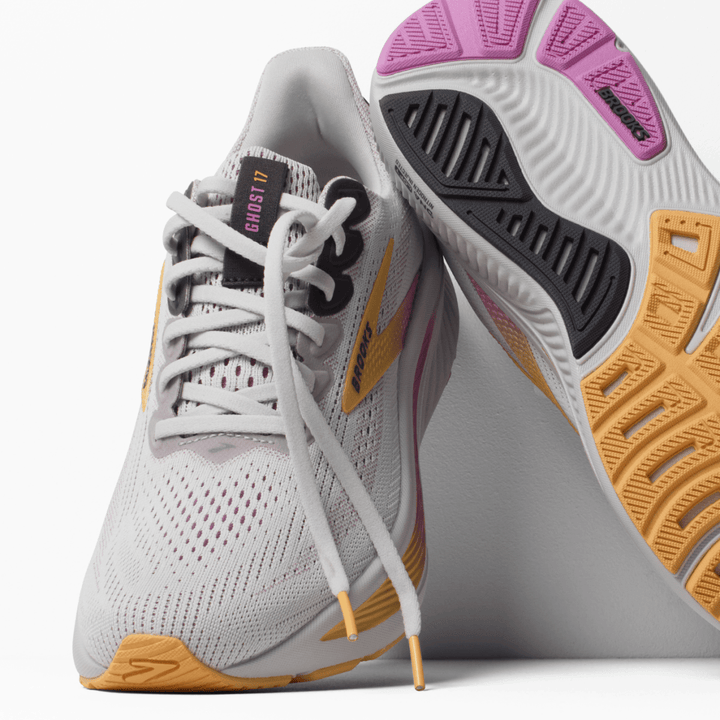 Brooks Ghost 17 - Women's 1D WIDE - Run Vault
