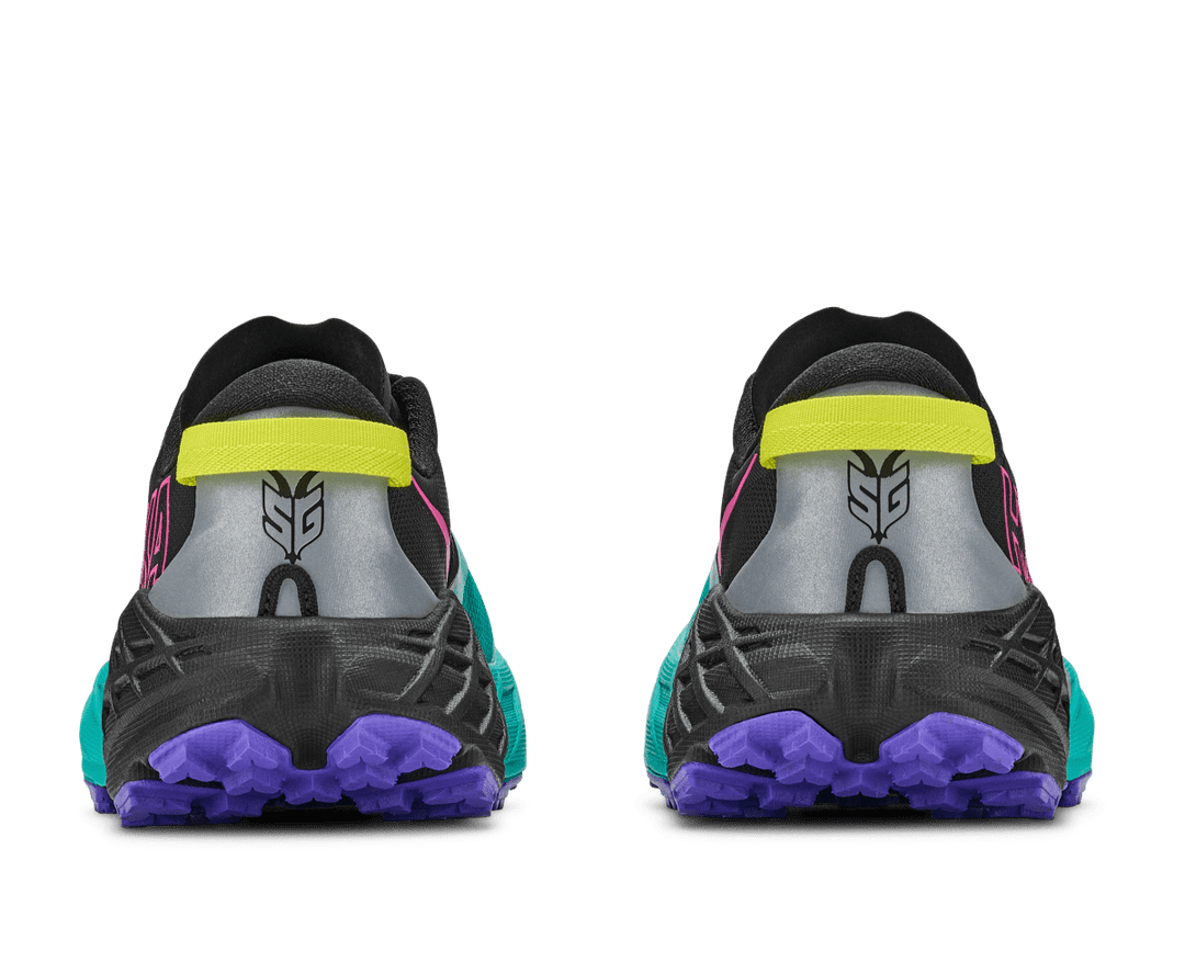 Hoka Speedgoat 7 Women's Black/Electric Aqua - Run Vault