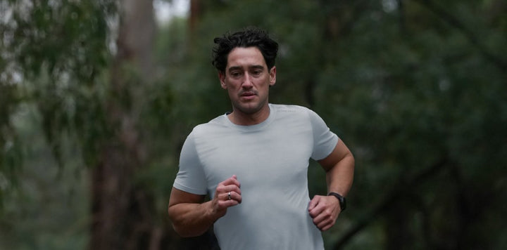 No Timid Souls Men's FLOWDRY Tempo Short Sleeve Vapour Grey - Run Vault