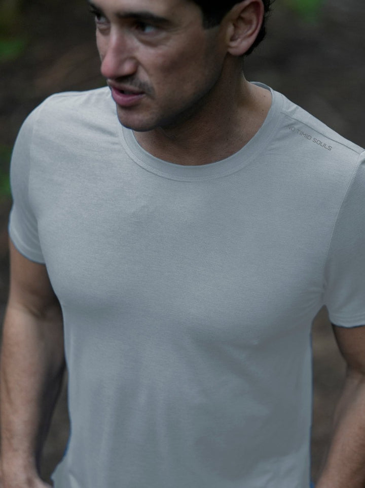 No Timid Souls Men's FLOWDRY Tempo Short Sleeve Vapour Grey - Run Vault