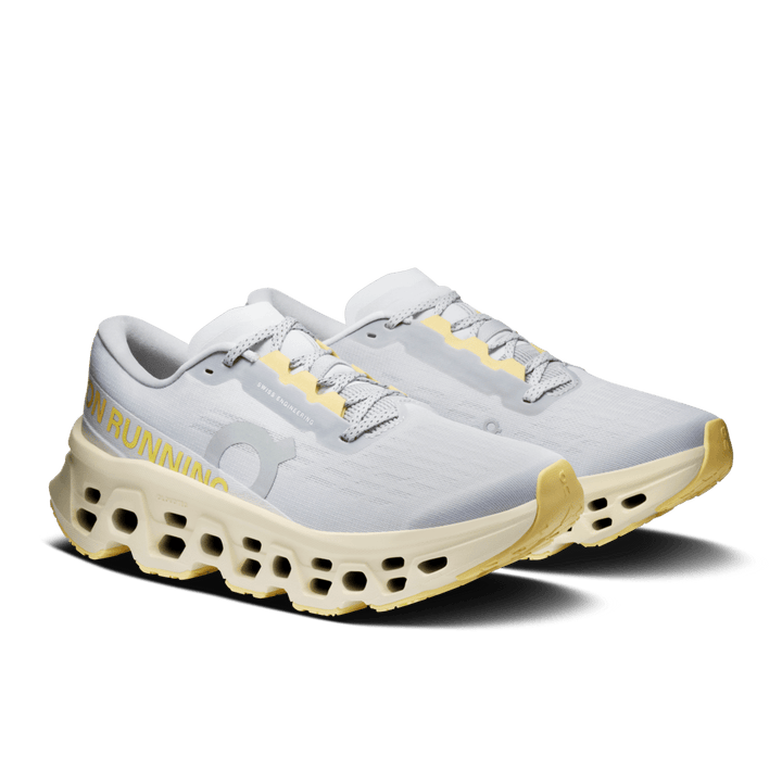On Cloudmonster 3 Women's Glacier/Pollen - Run Vault