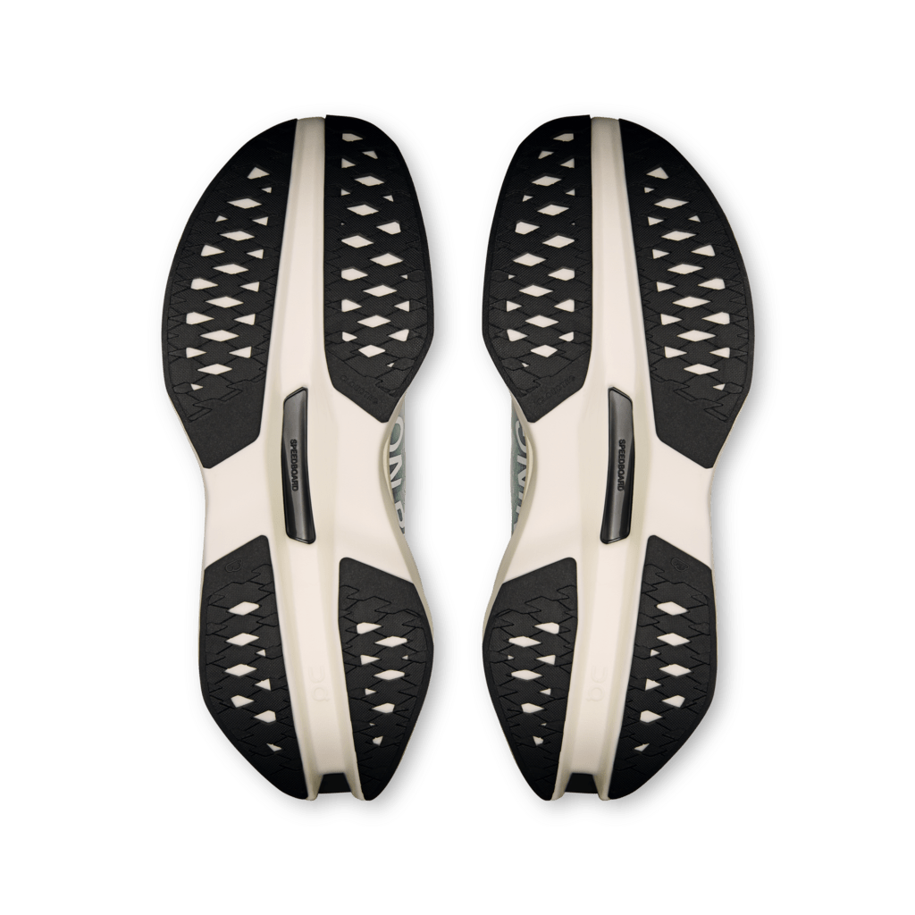 On Running - Cloudboom Max - Mens - Run Vault