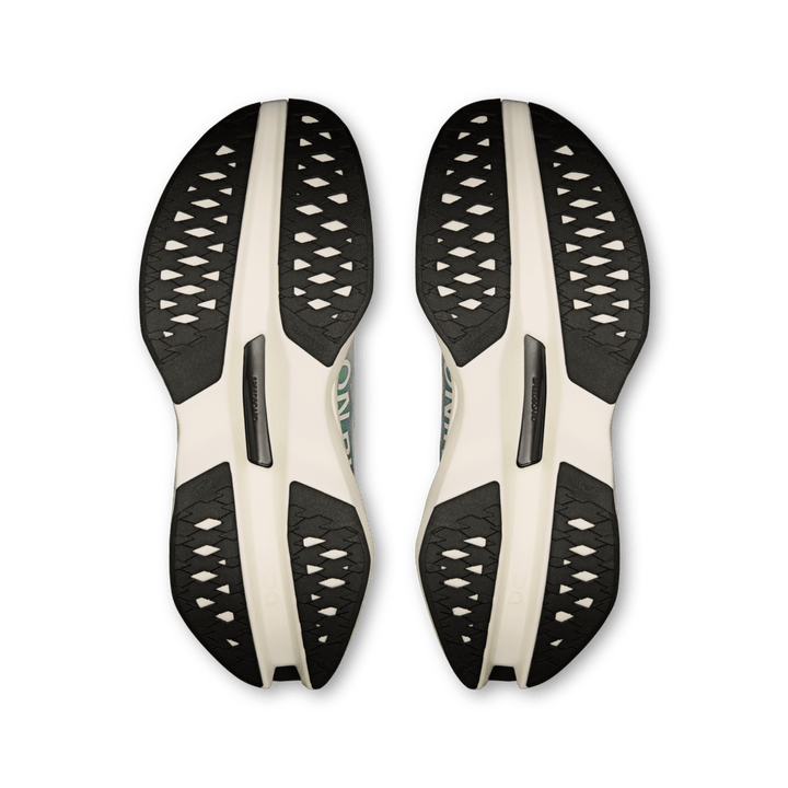 On Running - Cloudboom Max - Mens - Run Vault