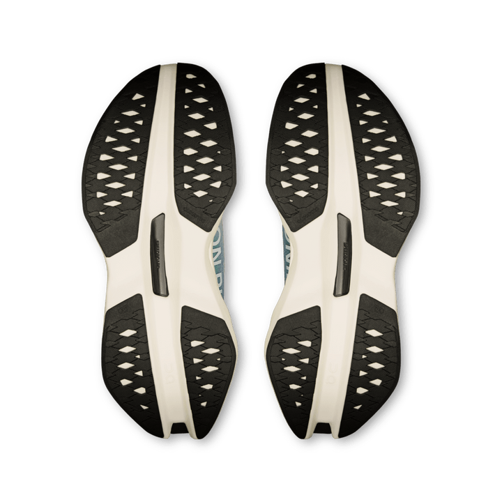 On Running - Cloudboom Max - Womens - Run Vault