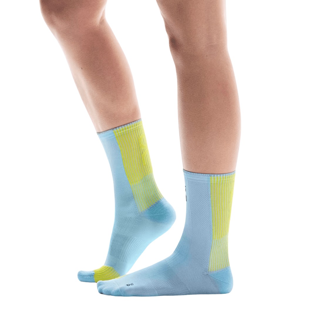 On Running - Performance Run Sock High - Run Vault
