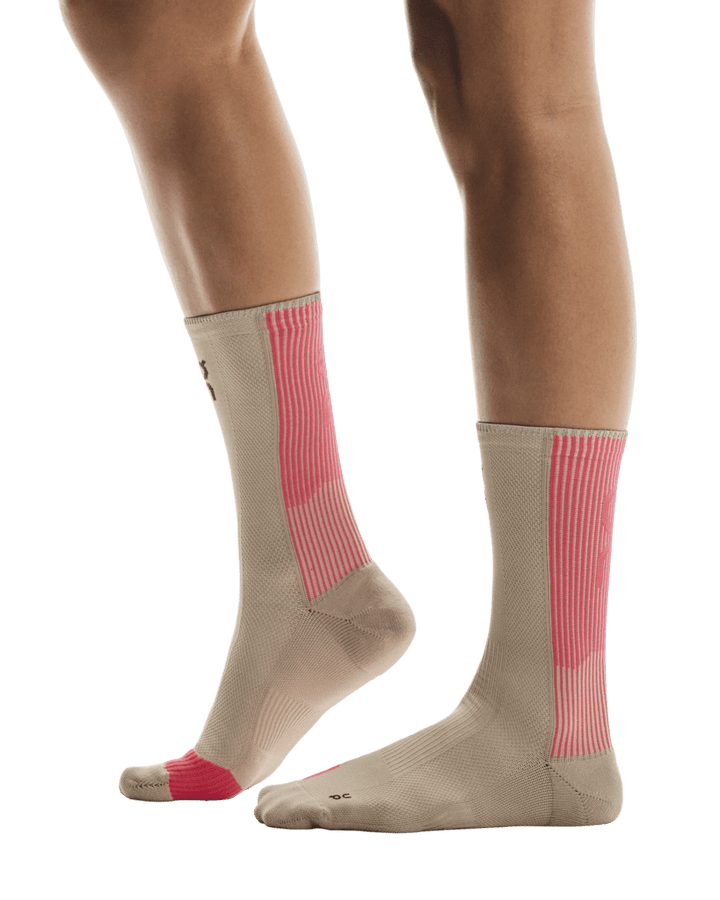 On Running - Performance Run Sock High - Run Vault