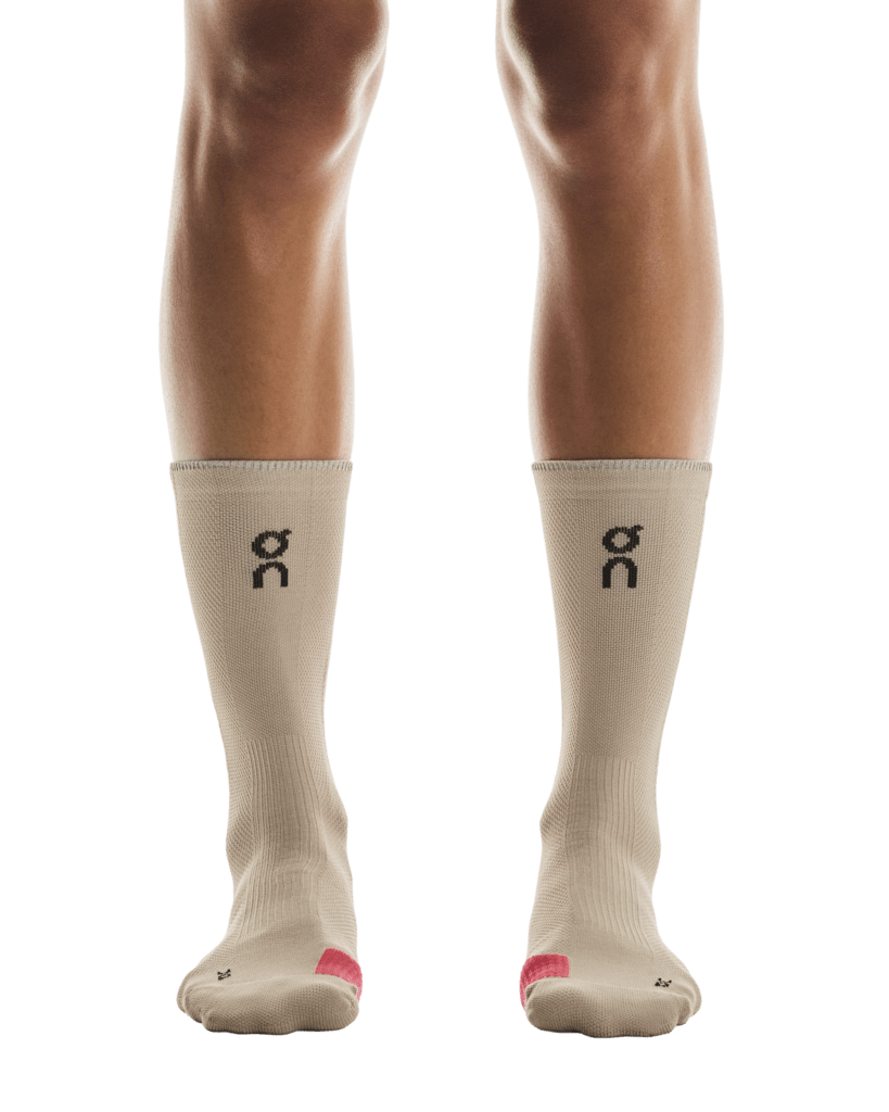 On Running - Performance Run Sock High - Run Vault