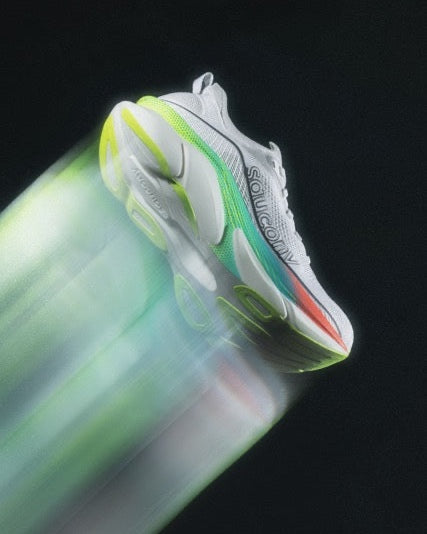 Saucony Elite 3 mobile hero banner
