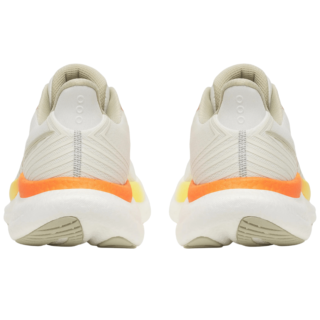 Saucony Triumph 23 Men's Ivory/Fire - Run Vault