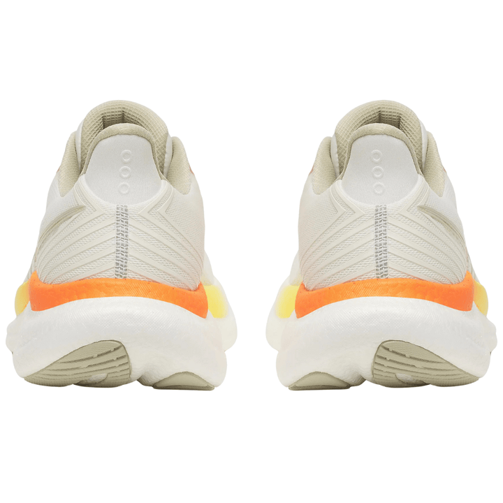 Saucony Triumph 23 Men's Ivory/Fire - Run Vault