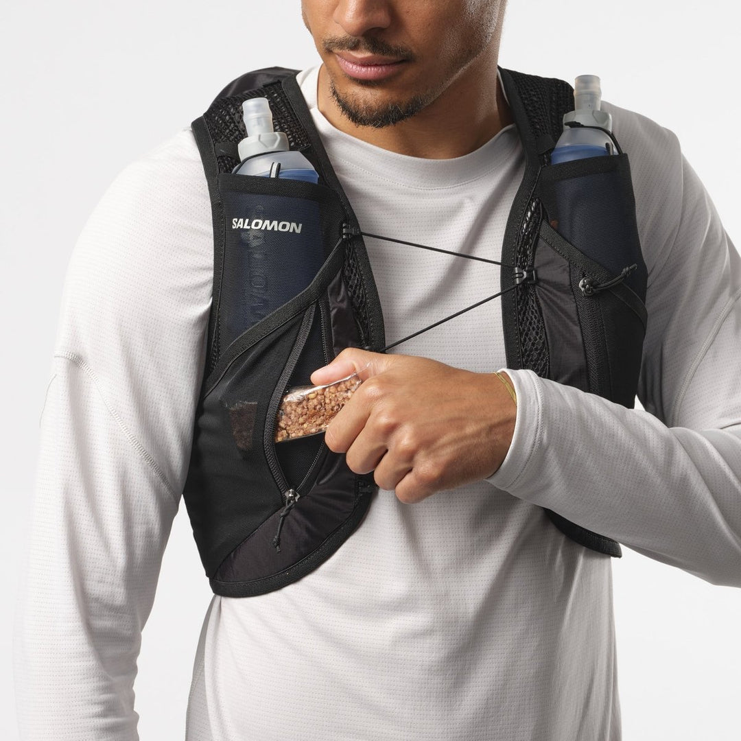 Salomon - Active Skin 12 Set Hydration Vest (Unisex) - Run Vault